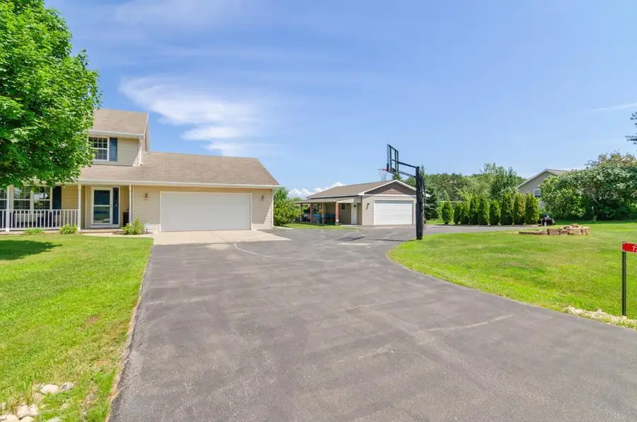 720 CIRCLE HILL LANE, Sobieski, WI 54171 - #3