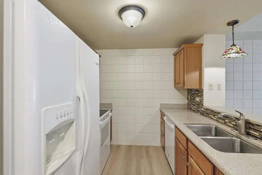 400 N RICHMOND STREET  #103, Appleton, WI 54914 - #3