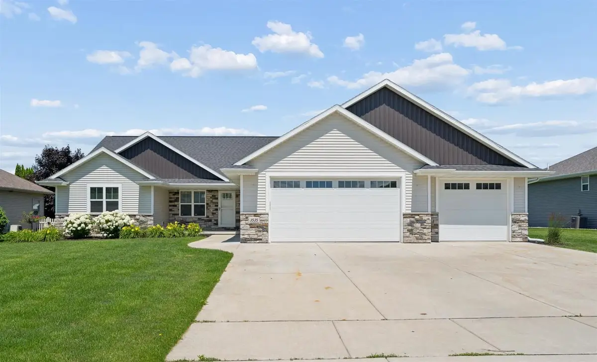 3535 GLEN OAKS, Green Bay, WI 54311 - #1
