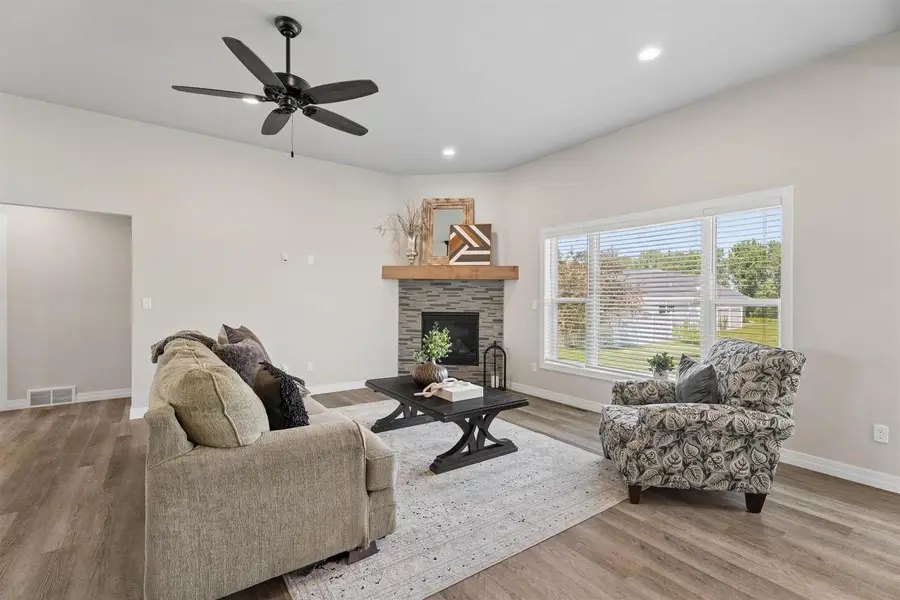 3535 GLEN OAKS, Green Bay, WI 54311 - #2