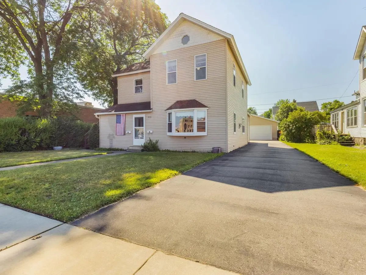 1831 DUNLAP AVENUE, Marinette, WI 54143 - #1