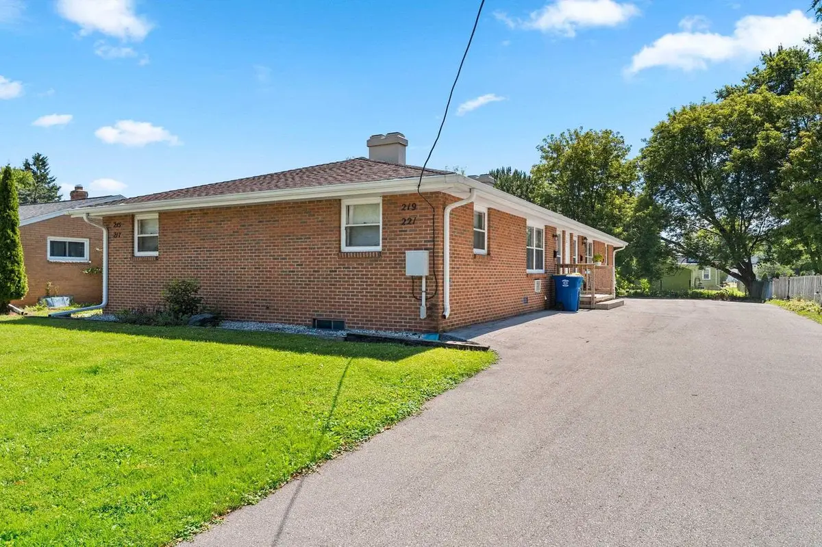 215 CLEVELAND STREET, Green Bay, WI 54303 - #1