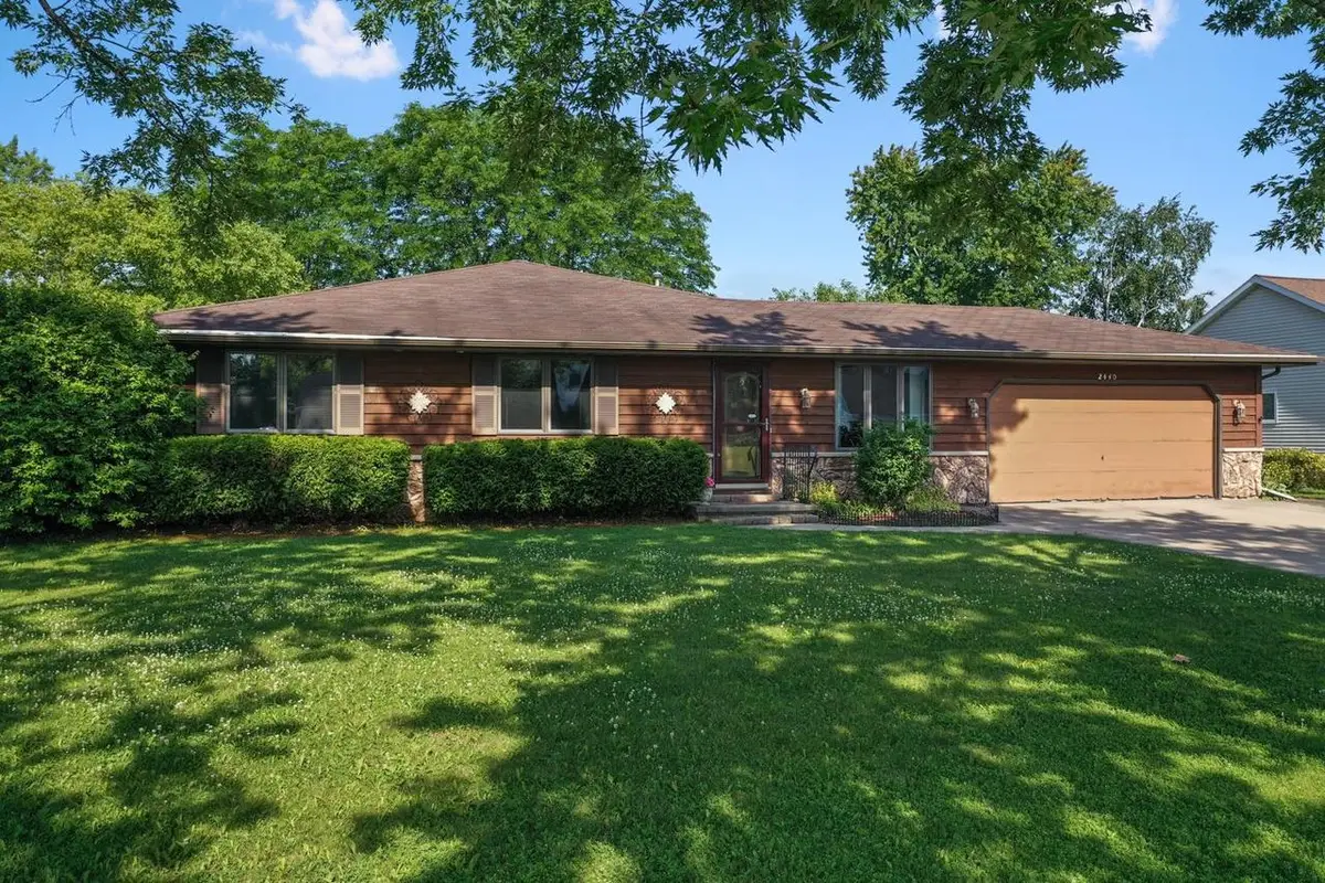2440 MEADOW PARK DRIVE, Green Bay, WI 54311 - #1