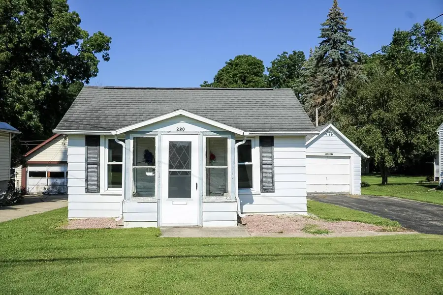 220 UNION STREET, Ripon, WI 54971 - #2