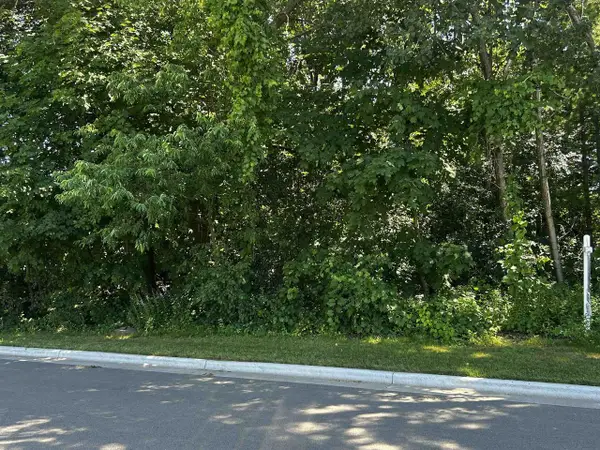 S ANDREWS STREET, Shawano, WI 54166