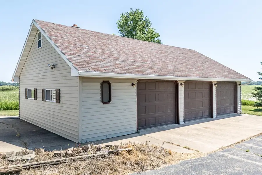 N5690 BOELTER ROAD, Shiocton, WI 54170 - #3