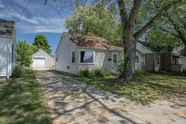 722 ROOSEVELT STREET, Menasha, WI 54952