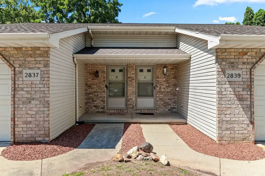2837 ST ANTHONY DRIVE, Green Bay, WI 54311 - #2