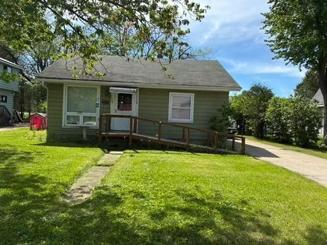 1117 FISCHER STREET, Gresham, WI 54128 - #1