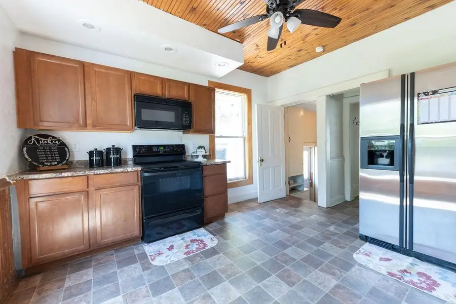 825 FREDERICK STREET, Oshkosh, WI 54901 - #2