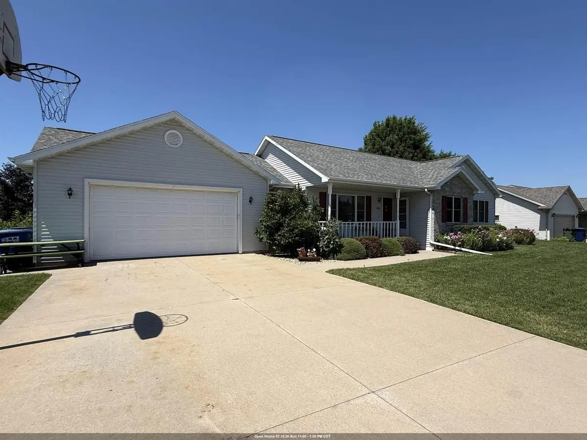 420 LONGWOOD LANE, Wrightstown, WI 54180 - #1