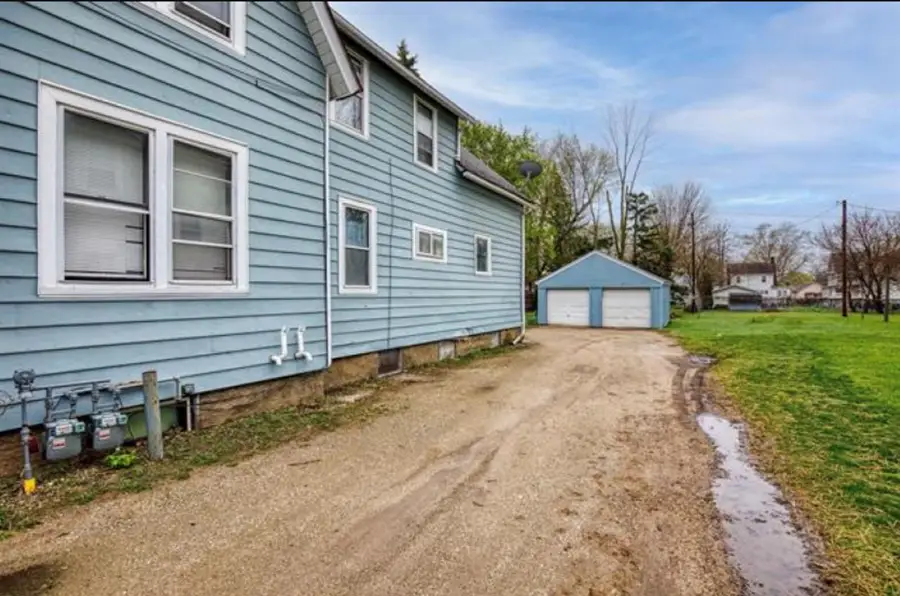 855 ELMORE STREET, Green Bay, WI 54303 - #2