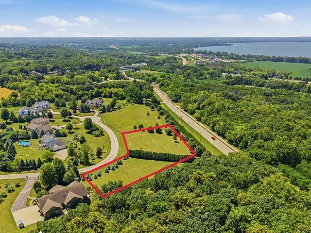 JENNIE LEE COURT, Taycheedah, WI 53049 - #1