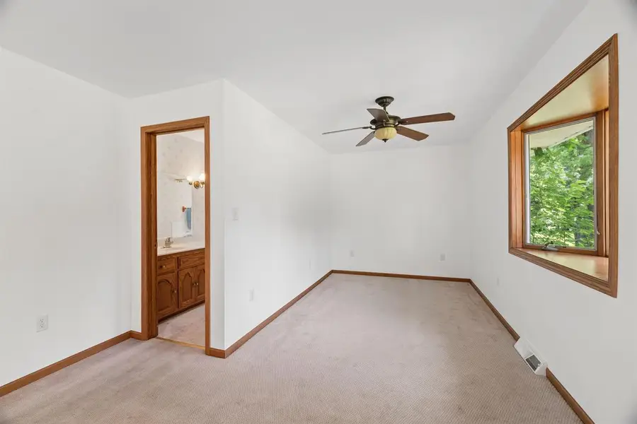 2241 WALLACE LAKE ROAD, West Bend, WI 53090 - #2