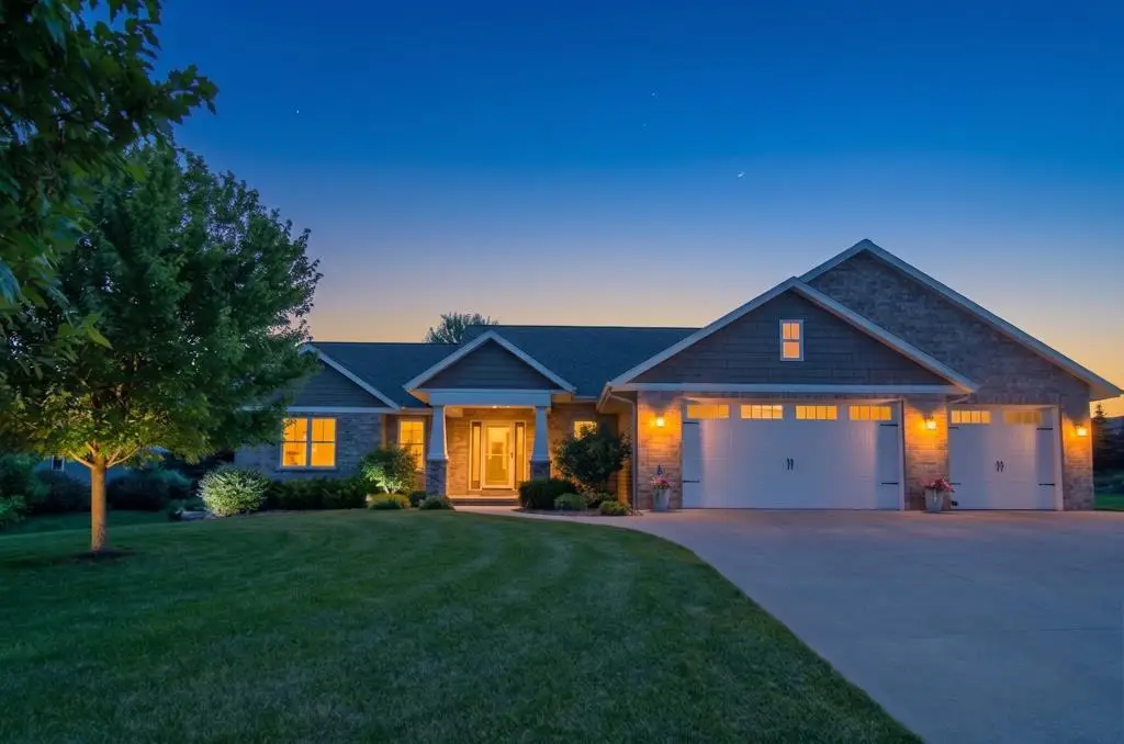 W6953 ROCKDALE LANE, Greenville, WI 54942 - #1