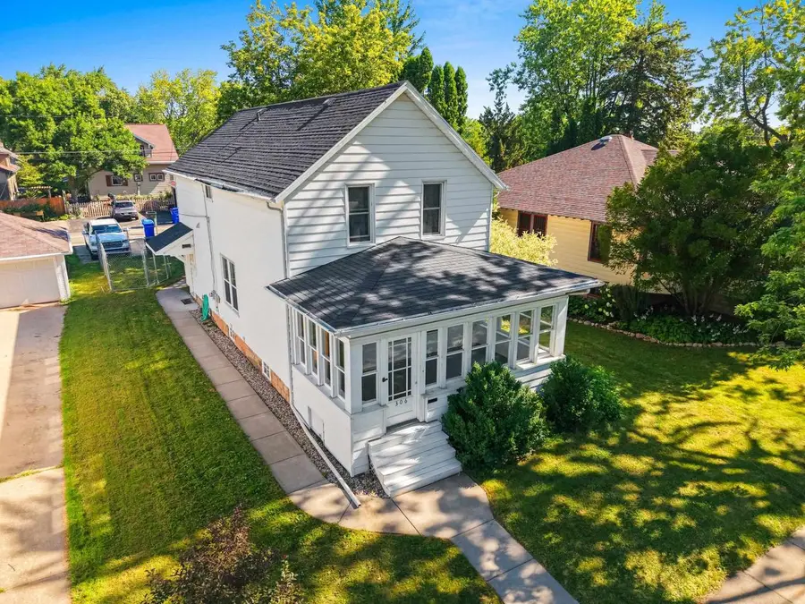 306 W 6TH STREET, Kaukauna, WI 54130 - #2