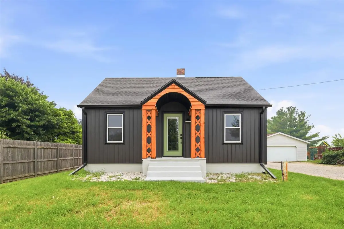 W2933 STATE HWY 54, Seymour, WI 54165 - #1