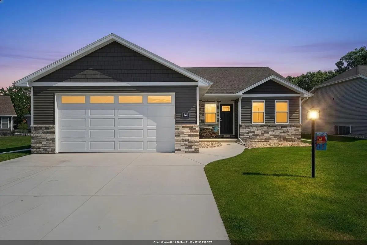 130 GOLF COURSE DRIVE, Wrightstown, WI 54180 - #1