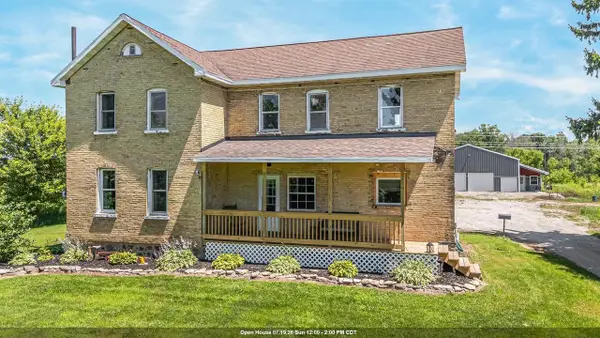 N5566 COUNTY RD EE, Seymour, WI 54165