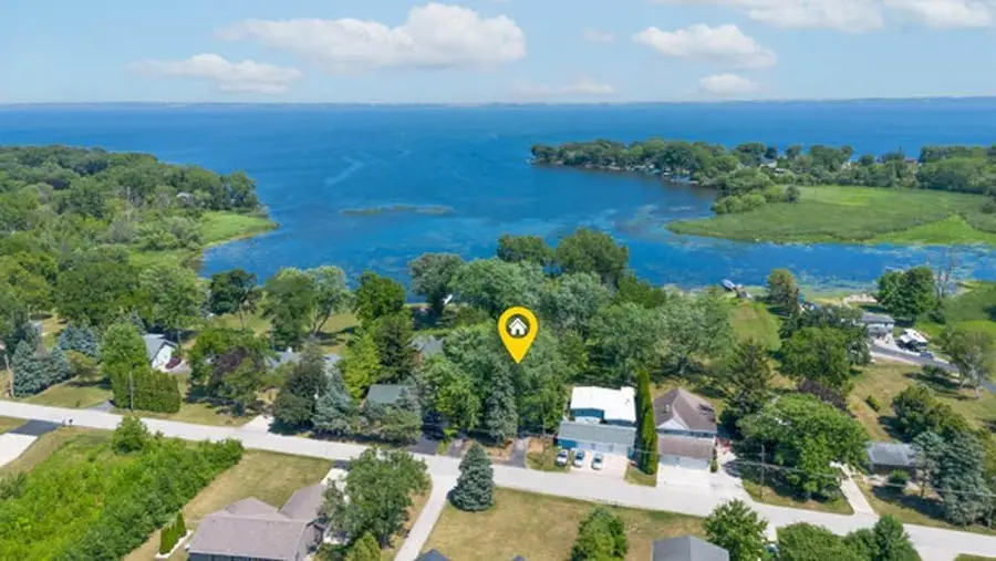 5984 LAKE ROAD, Oshkosh, WI 54902 - #2