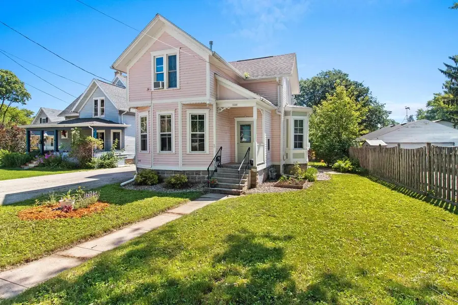 1646 ELMWOOD AVENUE, Oshkosh, WI 54901 - #2