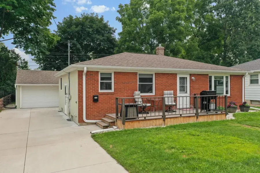 1131 LANGLADE AVENUE, Green Bay, WI 54304 - #2