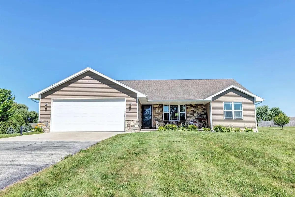 988 CREEK COURT, Little Suamico, WI 54141 - #1