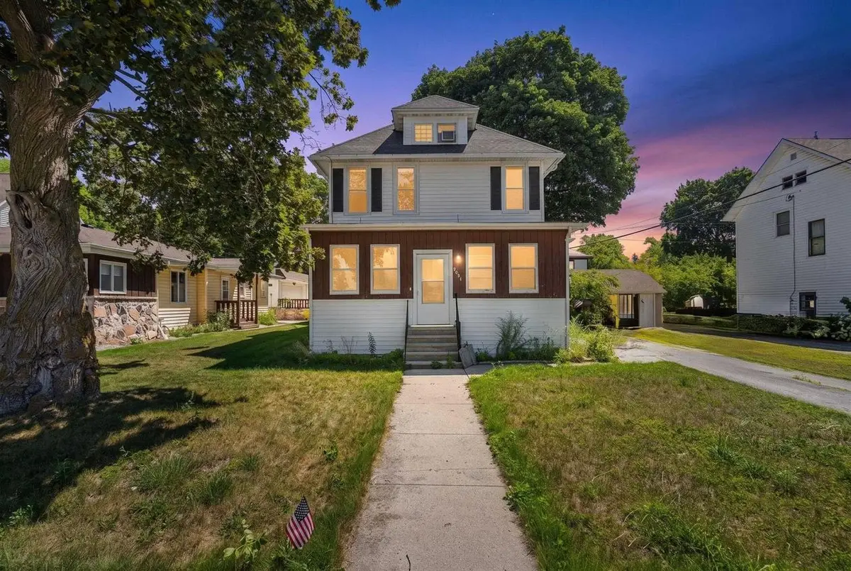 2034 JEFFERSON STREET, New Holstein, WI 53061 - #1