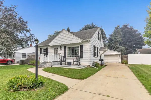 1033 ROYAL BOULEVARD, Green Bay, WI 54303
