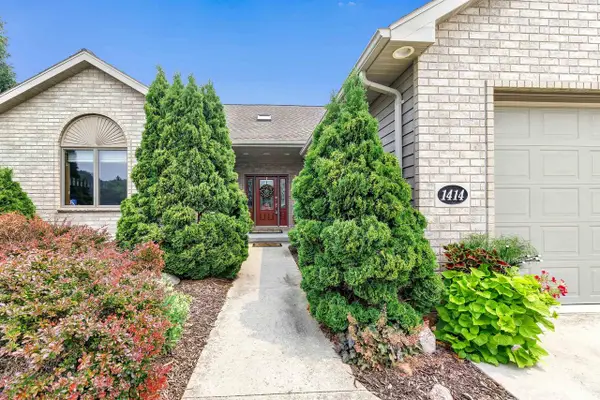 1414 MELISSA LANE, New Holstein, WI 53061
