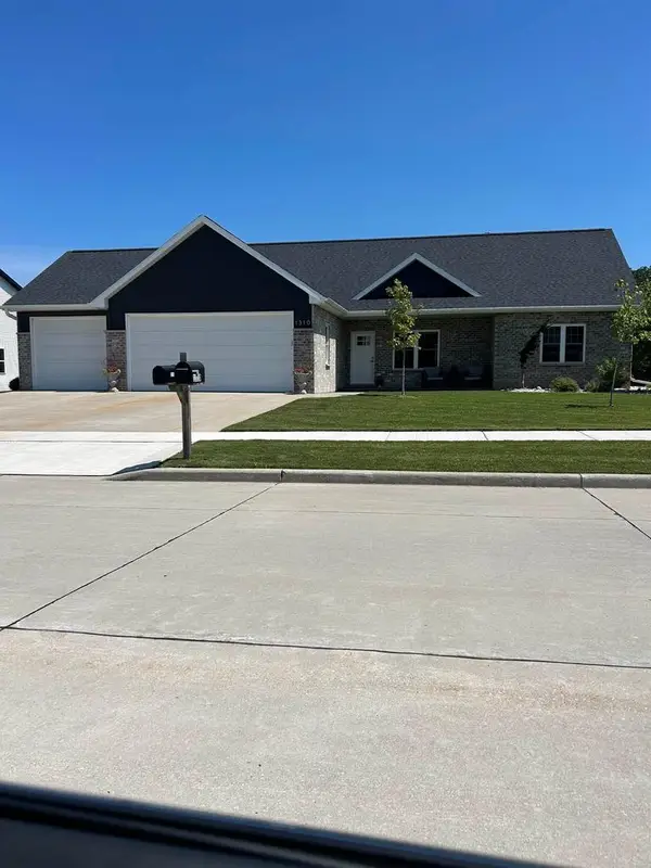 1310 GREYHOUND STREET, Kaukauna, WI 54130