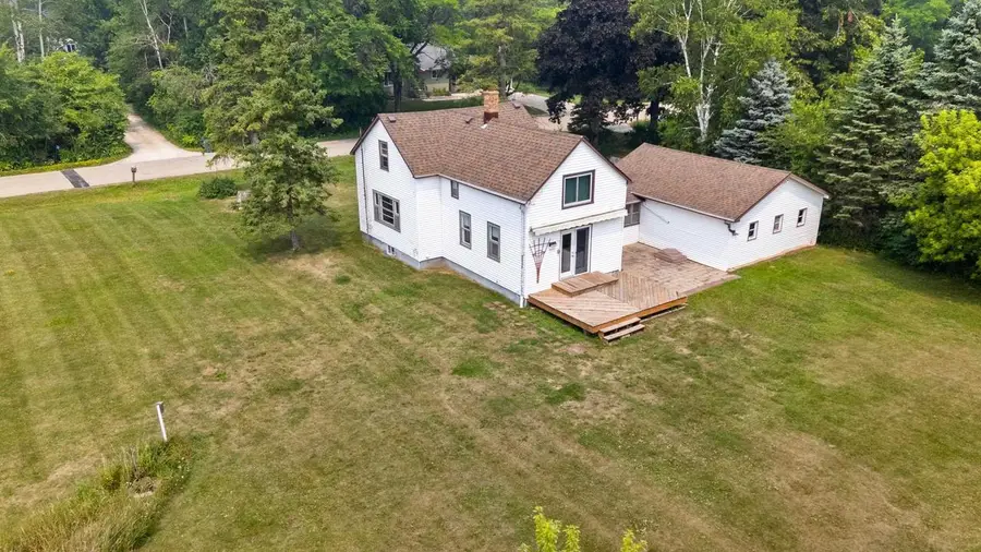 1041 BLACK WOLF AVENUE, Oshkosh, WI 54902 - #3