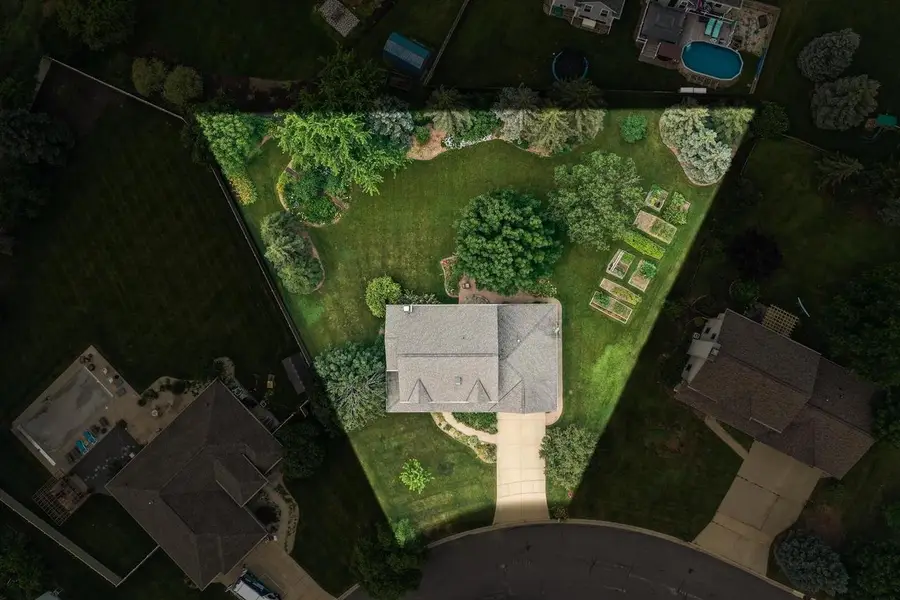 1388 GRAYSTONE COURT, De Pere, WI 54115 - #2