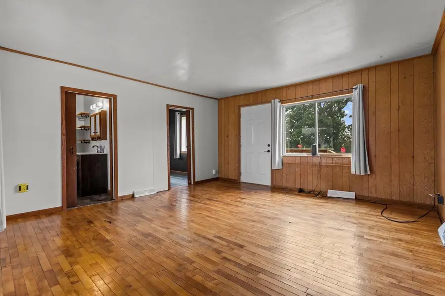 3241 COUNTY RD K, Omro, WI 54963 - #2
