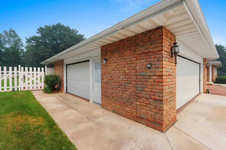 2615 EDGEWOOD LANE, Green Bay, WI 54302 - #3