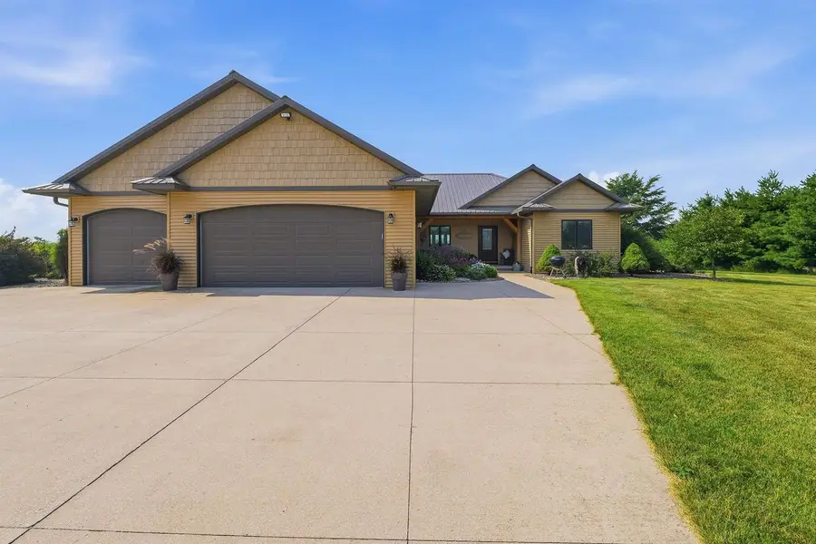 W11020 CENTER ROAD, Ripon, WI 54971 - #3