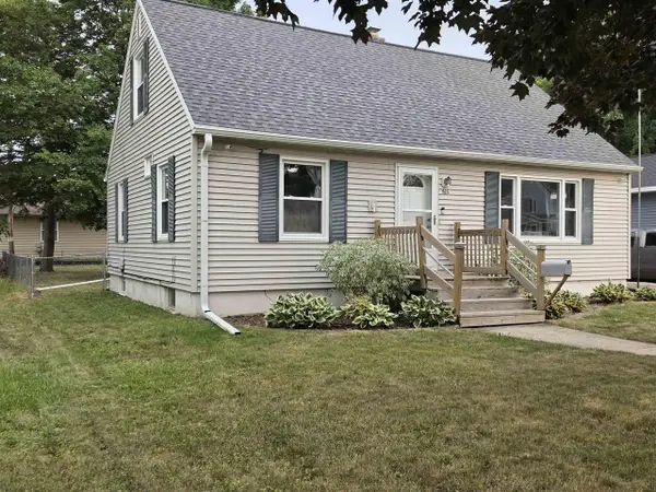 465 WALKER STREET, Fond Du Lac, WI 54935