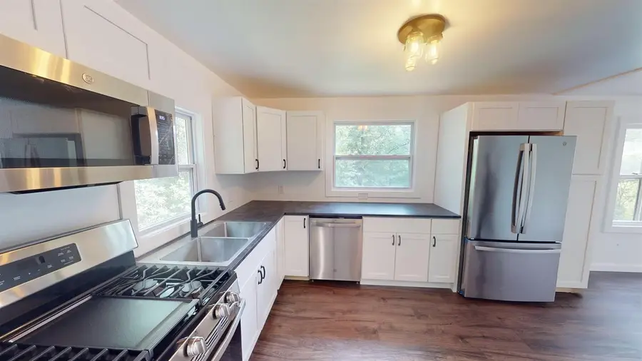 N10060 PARKWAY ROAD, Crivitz, WI 54114 - #2