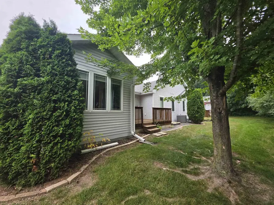 82 QUEENS WAY, Fond Du Lac, WI 54935 - #3
