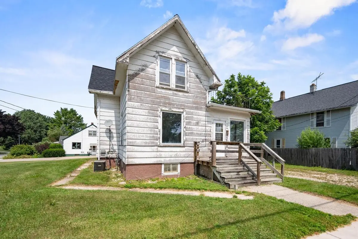 723 FREMONT STREET, Algoma, WI 54201 - #1