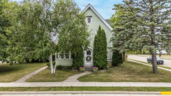 115 N 3RD STREET, Reedsville, WI 54230