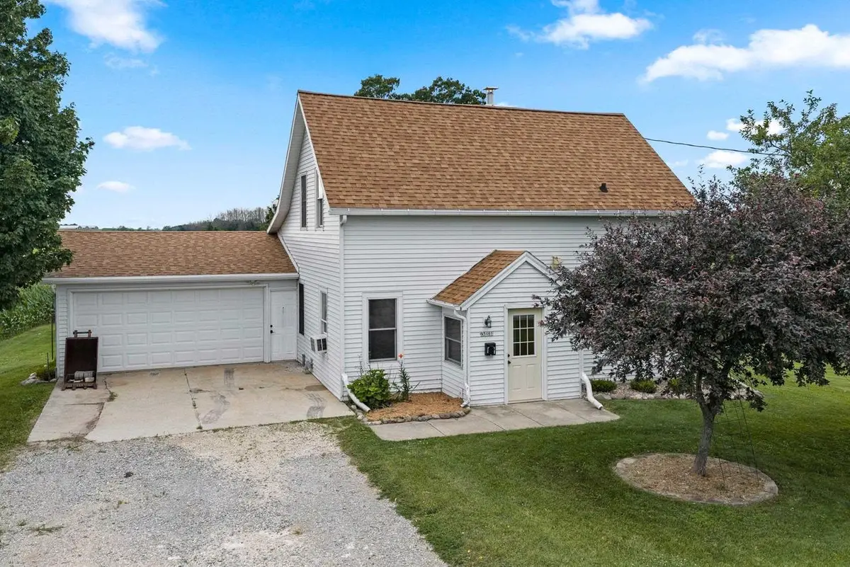 N5461 COUNTY ROAD AB, Luxemburg, WI 54217 - #1