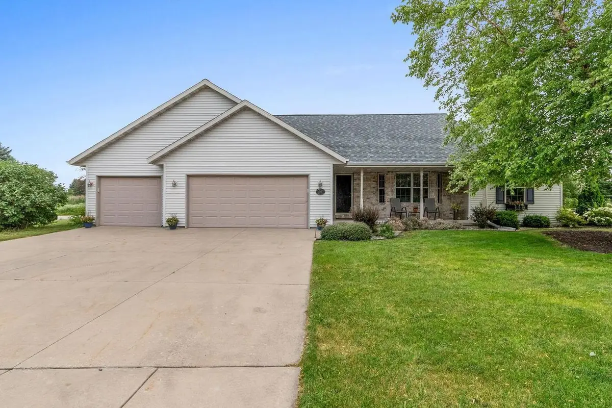 1717 EMERALD DRIVE, Green Bay, WI 54311 - #1