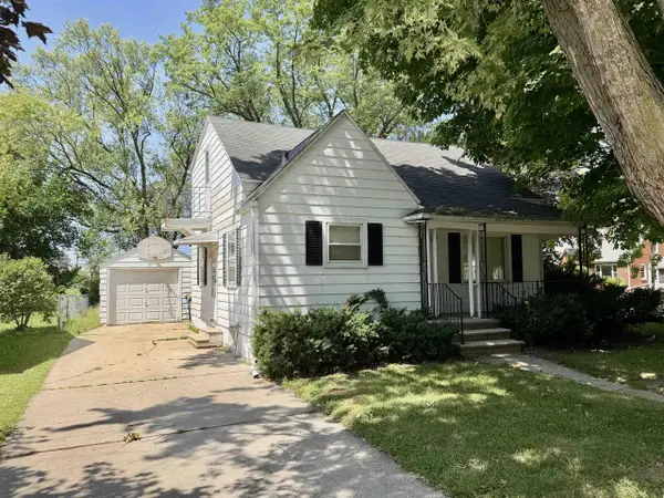 561 MECH STREET, Green Bay, WI 54302