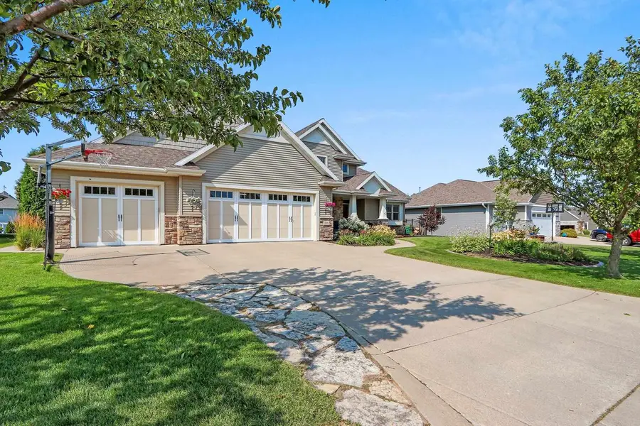3351 COTTAGE HILL DRIVE, Green Bay, WI 54311 - #2