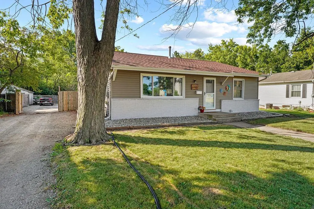 1735 OSHKOSH AVENUE, Oshkosh, WI 54902 - #1
