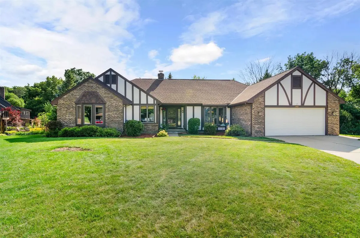 1421 HARBOR SPRINGS CIRCLE, Green Bay, WI 54311 - #1
