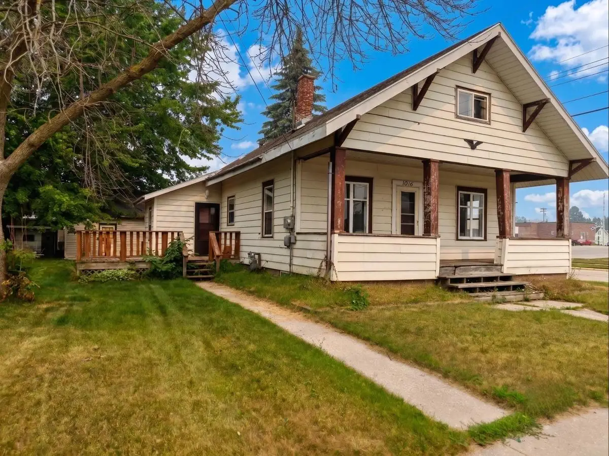 1018 LOWELL STREET, Two Rivers, WI 54241 - #1