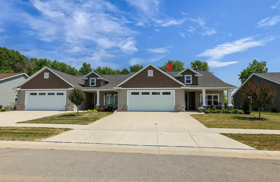 N9072 SOUTHTOWNE DRIVE, Menasha, WI 54952 - #2