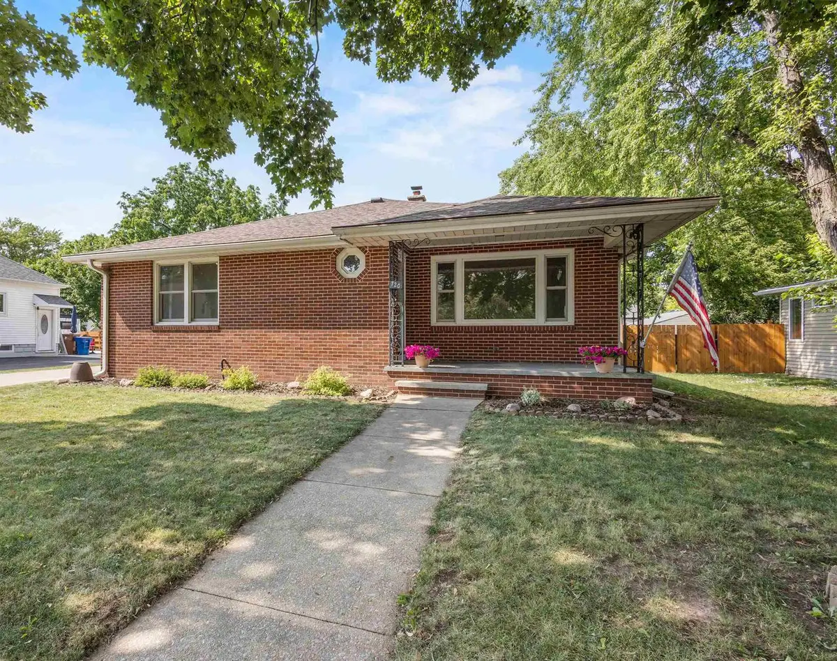 720 2ND STREET, Menasha, WI 54952 - #1